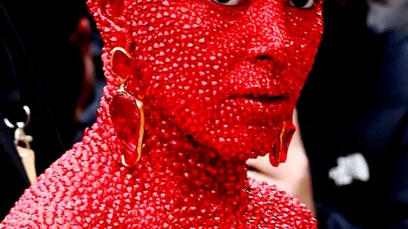 Doja Cat, apariție excentrică la o prezentare de modă