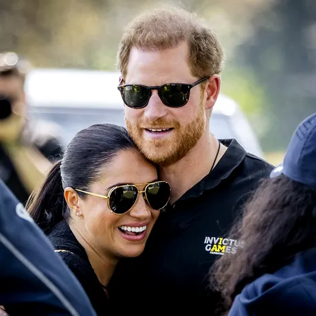 Cum își câștigă existența Prințul Harry și Meghan Markle în 2026 și la cât este estimată averea lor
