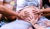O tânără mamă a murit în timp ce năștea acasă, după ce o doula plătită nu a chemat ambulanța: „Nu cred că am o obligație”