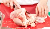 Cum dezosezi corect un pui, pas cu pas. Trucuri utile pentru a obține carne fragedă