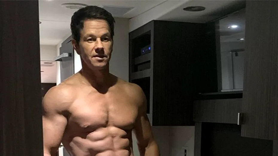 Mark Wahlberg, despre diete şi sport, la 48 de ani. Actorul obişnuia să mănânce opt mese pe zi