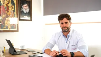 Adevărul despre terapia PRP și fertilitate. Dr. Andreas Vythoulkas, specialist infertilitate: „Noile ghiduri recomandă utilizarea PRP doar în anumite situații”