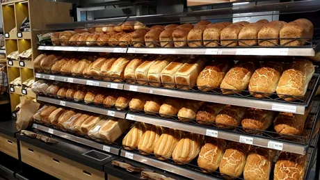 Pâinea care îmbătrânește fără să-ți dai seama. Majoritatea românilor o cumpără din supermarket
