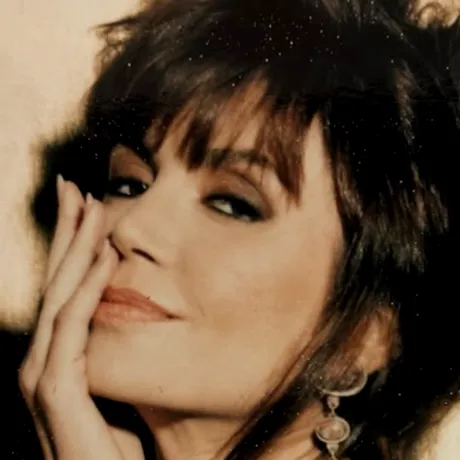 Victoria Principal, imagine rară din tinerețe. Cum arăta Pamela din „Dallas” în costum de baie și ce face actrița la 76 de ani