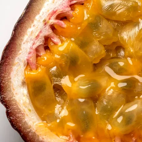 Fructul „gardian” pentru creier. Are un compus care ar putea încetini boala Alzheimer