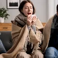 De ce aceeași boală poate arăta complet diferit la femei și bărbați. Cum sexul poate influența simptomele, evoluția și chiar diagnosticul