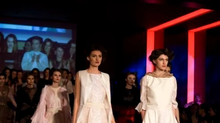 Designerii români dau tonul noilor tendinţe în modă