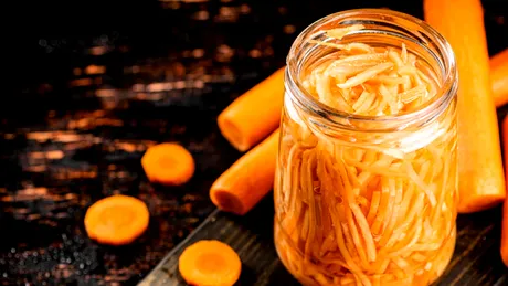 Rețetă morcovi murați! Gustarea crocantă care nu trebuie să lipsească de pe masă