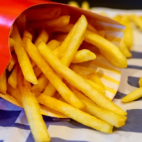 Cum să faci cartofi prăjiți ca la McDonald’s? Ingredientul secret pe care puțini îl bănuiesc