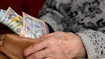 Categoria de pensionari care primesc tichete de Crăciun. Ajutorul financiar poate ajunge la 200 lei! Cererile se depun până pe 6 noiembrie / Video