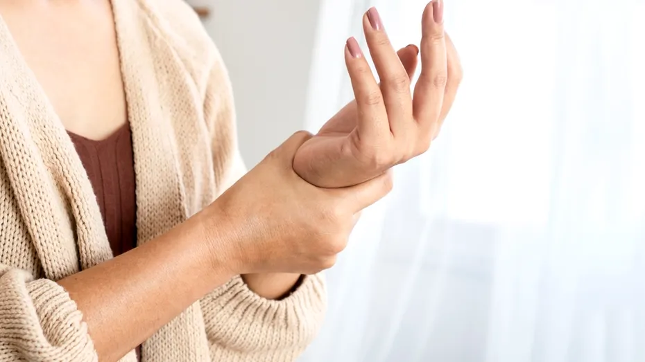 3 remedii naturale pentru durerile cauzate de artrită