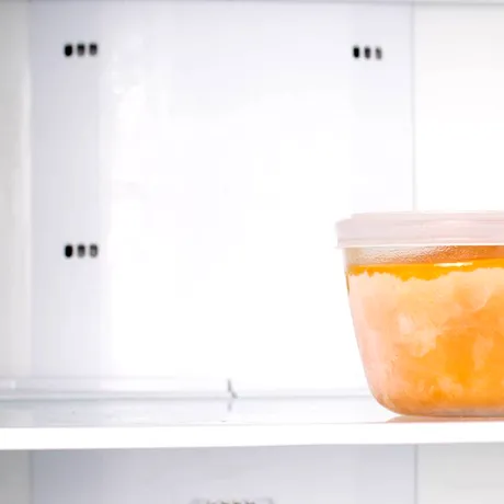 Cum să congelezi corect supa să nu-și schimbe gustul