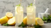 Așa se prepară cea mai bună limonadă cu mentă. Băutura răcoritoare perfectă pentru zilele toride