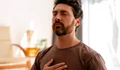 De ce astmul poate deveni mai greu de controlat la început de toamnă. Ce legătură au ambrozia, răcelile, aerul rece și revenirea la școală