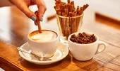 Ce să pui în cafea ca să slăbești mai repede. E un condiment bun și pentru diabetici, reglează glicemia!