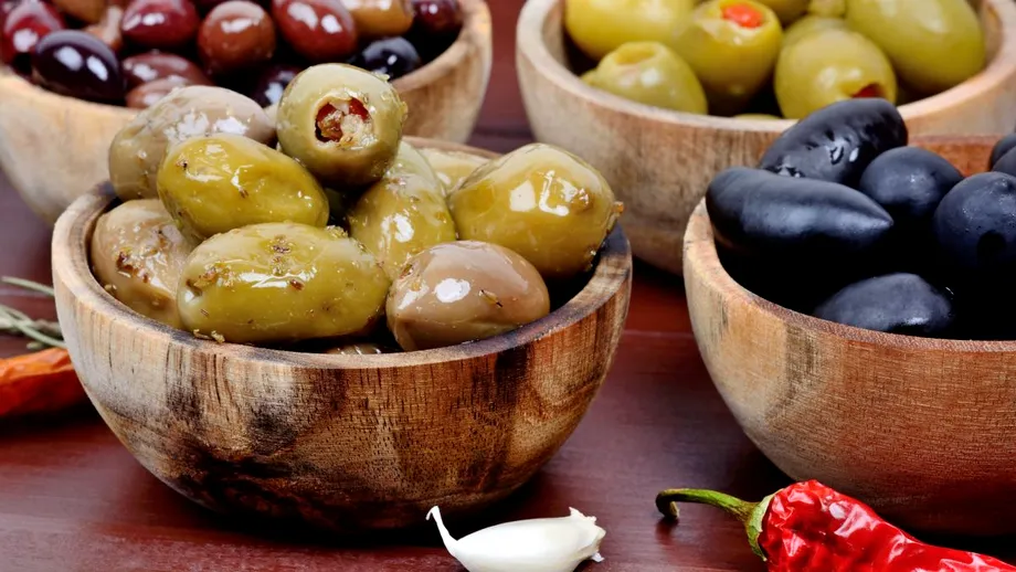 Cele mai bune măsline - curăță colesterolul în exces și „hrănesc” creierul. De ce trebuie evitate măslinele negre