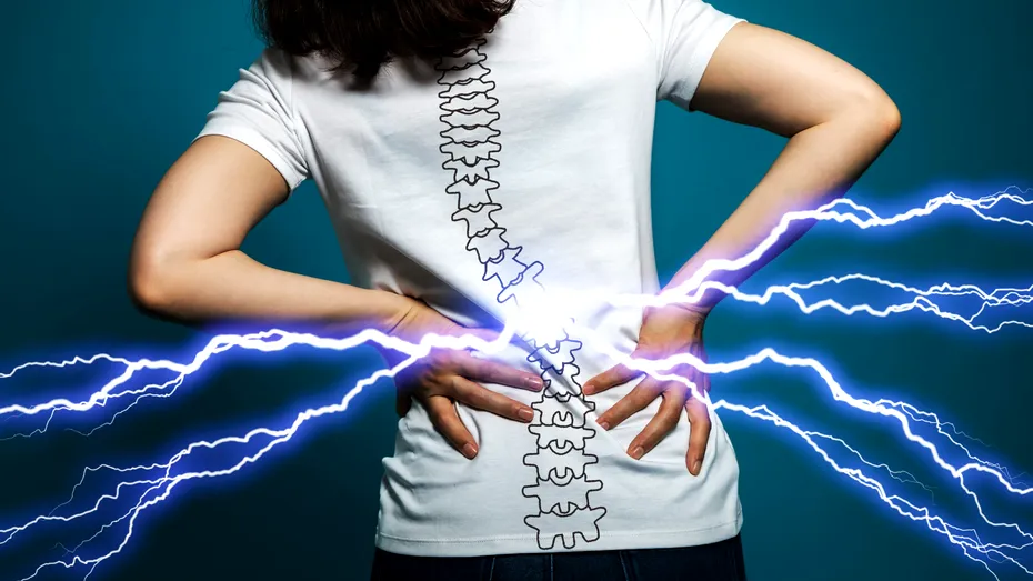 4 vitamine care îți lipsesc dacă te doare spatele. Alimentele care le conțin