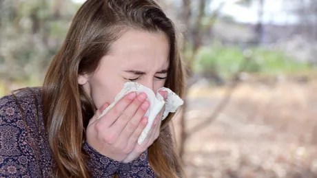Ce semne îți dă corpul când ai o alergie. Nasul, ochii şi pielea sunt cele mai afectate