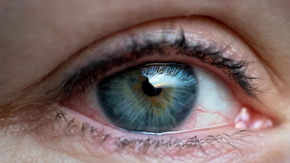 Ai ochi uscați și dureri articulare? Sunt semne care indică o carență serioasă