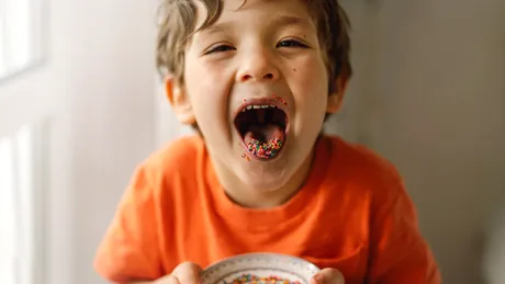 Legătura dintre aditivii alimentari și ADHD. Ce au descoperit cercetătorii după ce i-au analizat peste 20 de ani