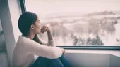 Etapele depresiei: cum o recunoști și cum îi faci față