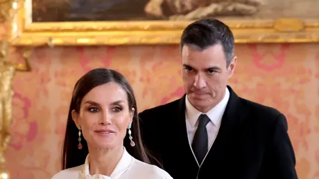 Regina Letizia, apariție diafană