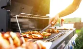 Grătarul poate crește riscul de cancer? Ce greșeli faci și cum să gătești mai sigur de 1 Mai