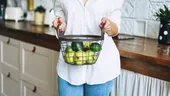 Fructe și legume care te ajută să slăbești și să-ți subțiezi talia