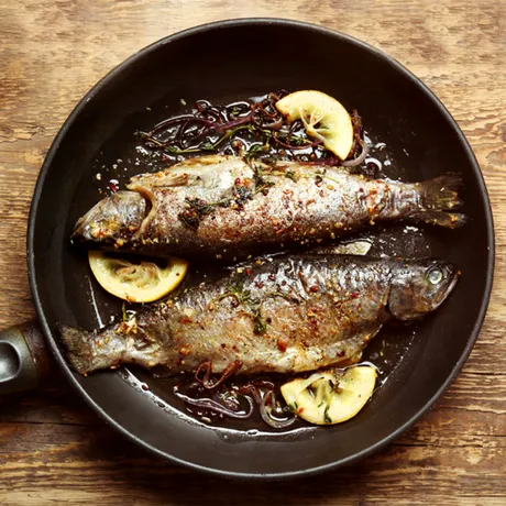 Cine nu trebuie să mănânce pește și de ce. Există câteva grupuri de risc