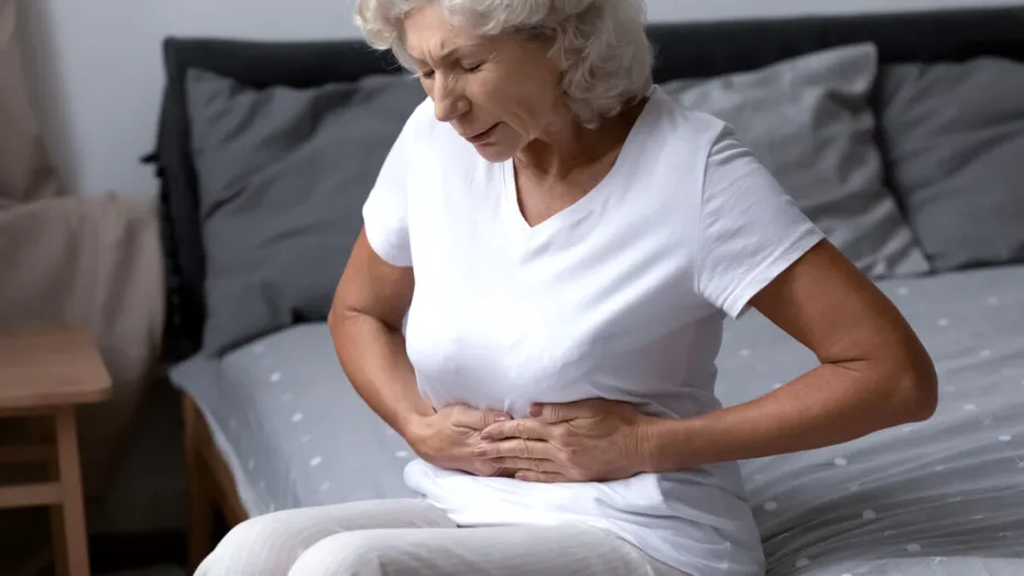 Alimentele pe care femeile ar trebui să le evite la menopauză. Pot agrava simptomele neplăcute