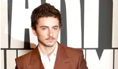 Cine e românca din Bacău cu care a fost surprins actorul Timothée Chalamet, într-un hotel din Paris. Are 26 de ani și se speculează că ar putea să o înlocuiască pe Kylie Jenner