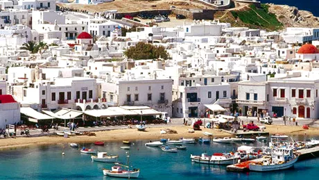 Plajele Greciei, destinaţii de vacanţă pentru toate buzunarele!
