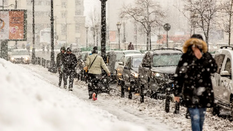România ar putea fi lovită de vortexul polar! Specialiștii avertizează: cea mai rece iarnă din ultimii 40 de ani
