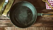 De ce să eviți gătitul în vase de fier! Sunt câteva alimente care nu trebuie preparate în aceste oale sau tigăi
