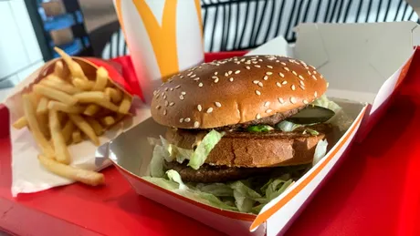 Îngrașă sau nu burgerii de la McDonald's?! Câte calorii are un Big Mac, de fapt