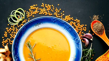 Supă de linte - ”aur” iarna. Rețetă simplă și economică