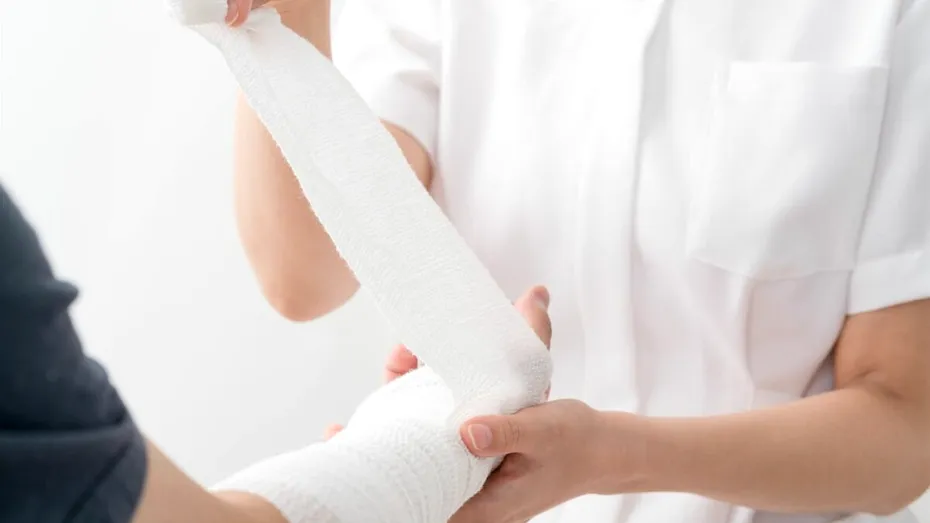 Cum se tratează corect fracturile și cât durează recuperarea?
