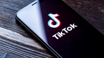 Un nou filtru a devenit viral pe TikTok. Cercetătorii avertizează însă cu privire la efectele periculoase ale acestuia