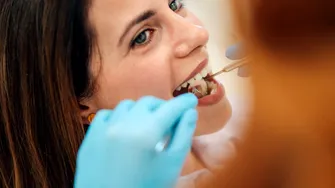 O dietă hipocalorică de șase zile ar putea reduce inflamația gingiilor, arată un nou studiu