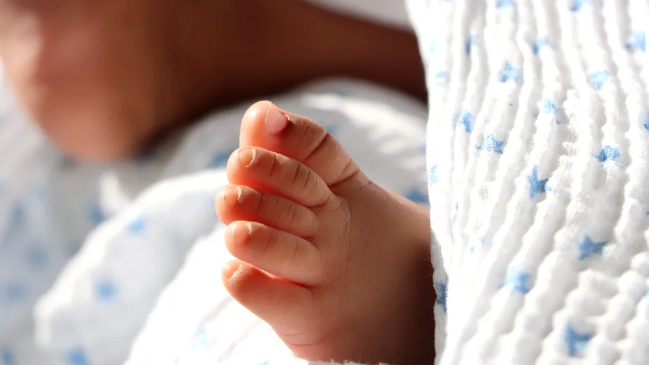 Hepatită cu origine necunoscută, în România. Cele două simptome care sunt semnale de alarmă. Cum se modifică ochii