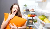 Mâncatul noaptea ne distruge sănătatea. Nutriționist: „Chiar și alimentele sănătoase consumate târziu ne pot face rău”