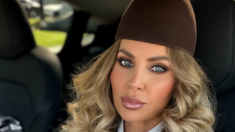 Dieta drastică cu care Andreea Bănică se menține în formă: „Nu prea mănânc!” Artista nu mai poate face sport