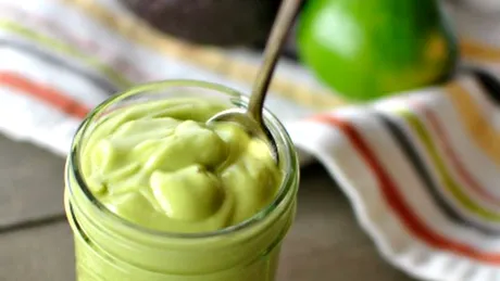 10 feluri în care poţi mânca un avocado
