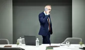 De ce te plimbi prin casă când vorbești la telefon. Psihologii explică ce se întâmplă, de fapt, în creier