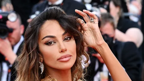 Mădălina Ghenea, ca o zeiță pe covorul roșu, la Cannes