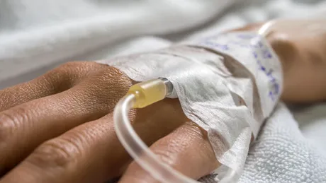 Miruna, fata din Craiova susținută în viață de aparatul ECMO, a primit un diagnostic. Ce au arătat analizele?