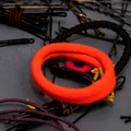 Accesoriul aparent inofensiv care poate afecta părul dacă îl folosești zilnic în același loc. Poți face alopecie de tracțiune