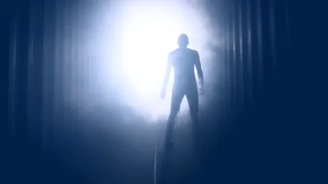 Experiența incredibilă a unui bărbat care a fost mort timp de 45 de minute. A avut viziuni despre realitatea lumii de dincolo