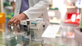 Când poți primi antibiotice fără rețetă? Ce e doza de urgență și ce obligații au farmaciile