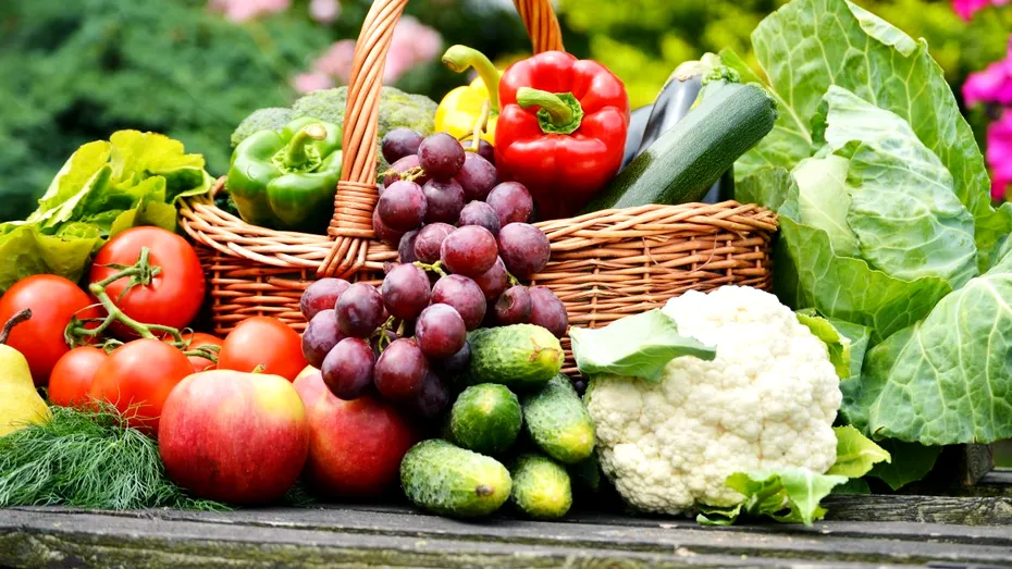 Fructele și legumele, aliații de bază în lupta contra bolilor. Ce beneficii au aceste superalimente